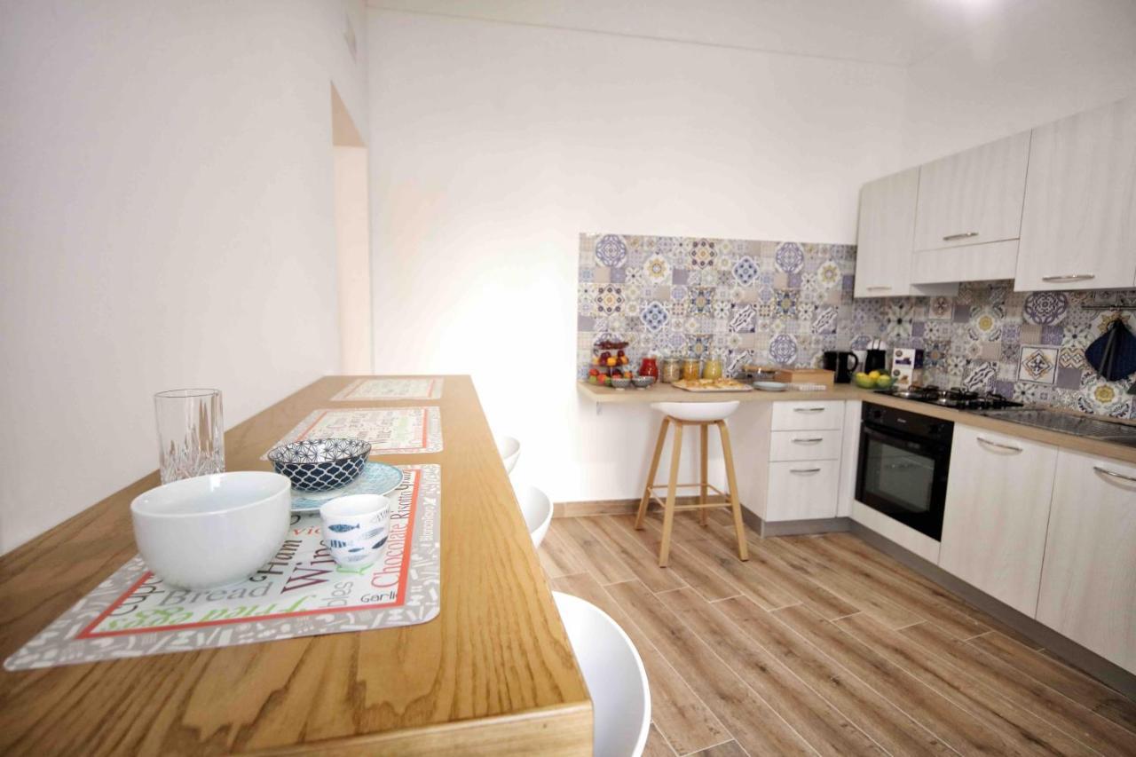 Madrice 66 Central Rooms فافينانا المظهر الخارجي الصورة