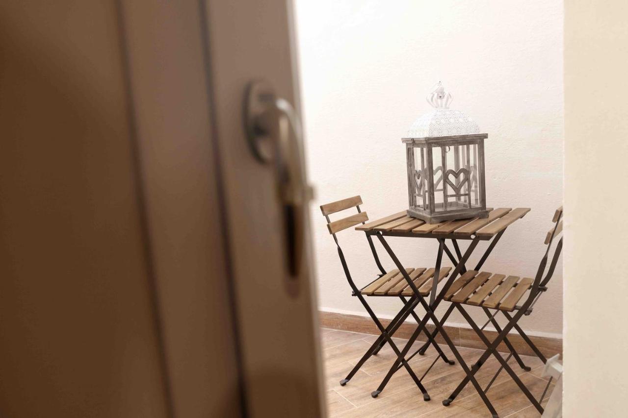 Madrice 66 Central Rooms فافينانا المظهر الخارجي الصورة